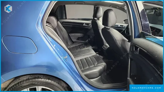 VOLKSWAGEN GOLF 2.0 TDI PREMIUM