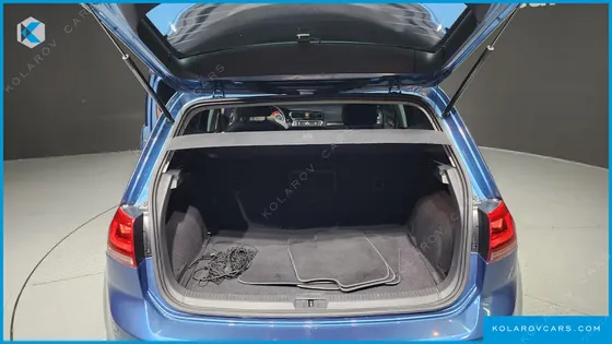 VOLKSWAGEN GOLF 2.0 TDI PREMIUM