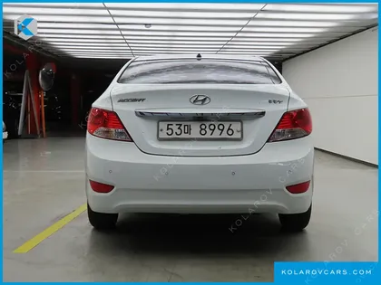 HYUNDAI ACCENT 1.4 VVT MODERN