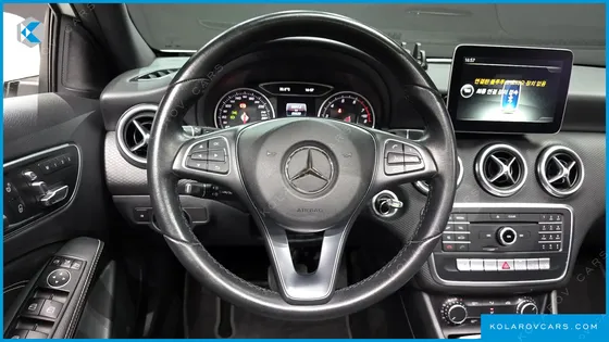 MERCEDES A-CLASS A200