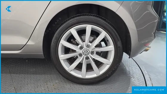 VOLKSWAGEN GOLF 2.0 TDI