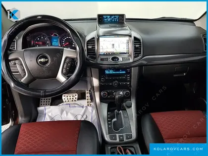 CHEVROLET (GM DAEWOO) CAPTIVA 2WD DYNAMIC RED