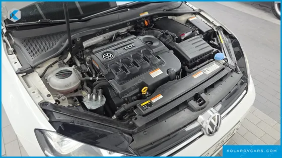 VOLKSWAGEN GOLF 2.0 TDI PREMIUM