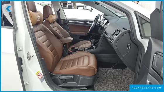 VOLKSWAGEN GOLF 2.0 TDI PREMIUM