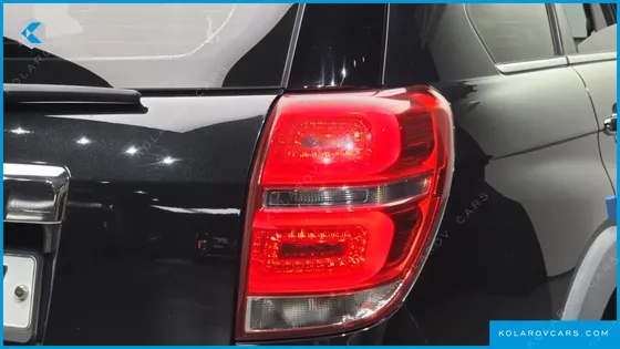 CHEVROLET (GM DAEWOO) CAPTIVA 2WD LT PREMIUM