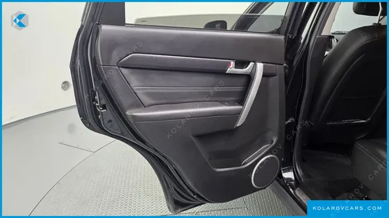 CHEVROLET (GM DAEWOO) CAPTIVA 2WD LT PREMIUM