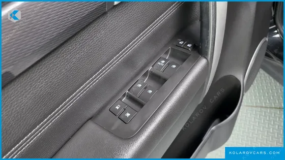 CHEVROLET (GM DAEWOO) CAPTIVA 2WD LT PREMIUM