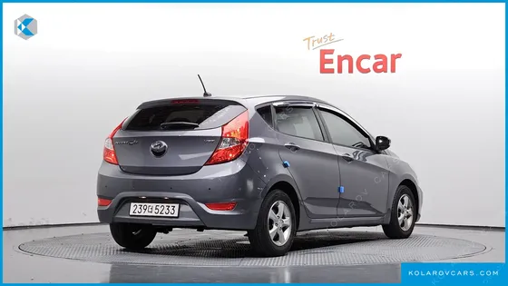 HYUNDAI ACCENT DIESEL WIT 1.6 VGT MODERN