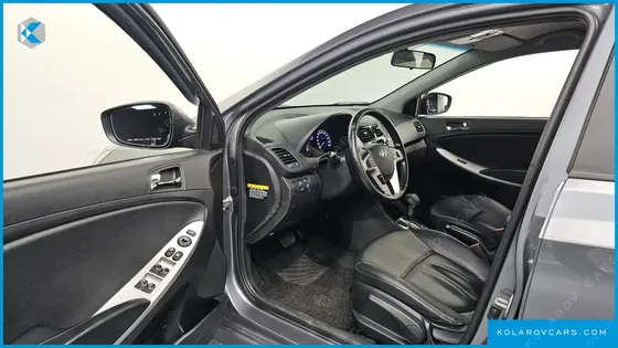 HYUNDAI ACCENT DIESEL WIT 1.6 VGT MODERN