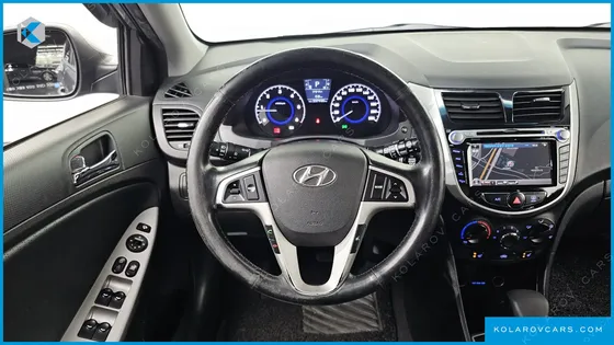HYUNDAI ACCENT DIESEL WIT 1.6 VGT MODERN