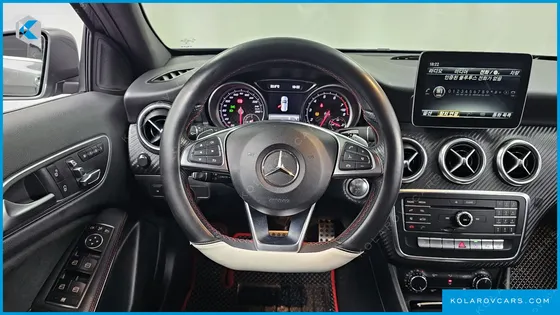 MERCEDES A-CLASS A200 AMG LINE