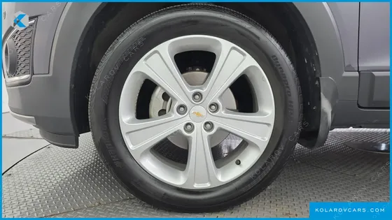 CHEVROLET (GM DAEWOO) CAPTIVA 2WD LT PREMIUM
