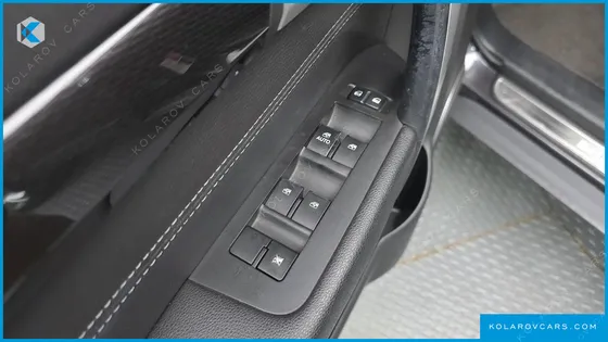 CHEVROLET (GM DAEWOO) CAPTIVA 2WD LT PREMIUM