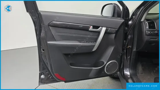 CHEVROLET (GM DAEWOO) CAPTIVA 2WD LT PREMIUM