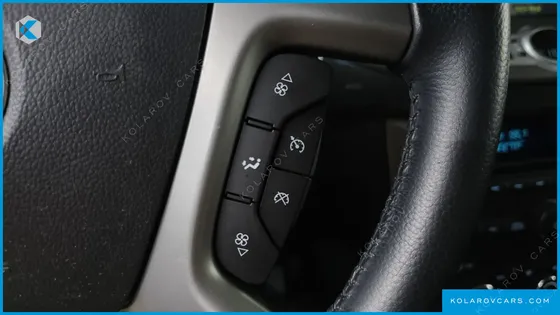 CHEVROLET (GM DAEWOO) CAPTIVA 2WD LT PREMIUM