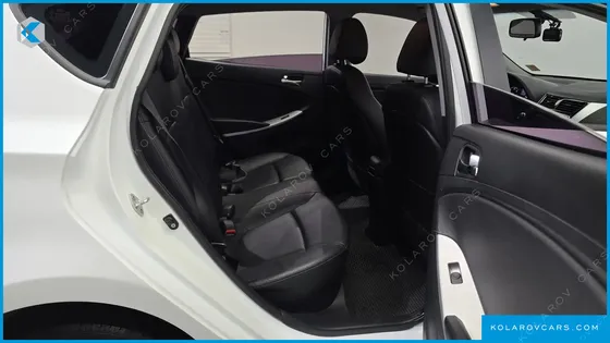 HYUNDAI ACCENT DIESEL WIT 1.6 VGT PREMIER