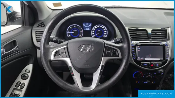 HYUNDAI ACCENT DIESEL WIT 1.6 VGT PREMIER