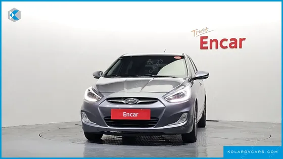 HYUNDAI ACCENT DIESEL WIT 1.6 VGT MODERN