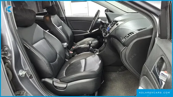 HYUNDAI ACCENT DIESEL WIT 1.6 VGT MODERN