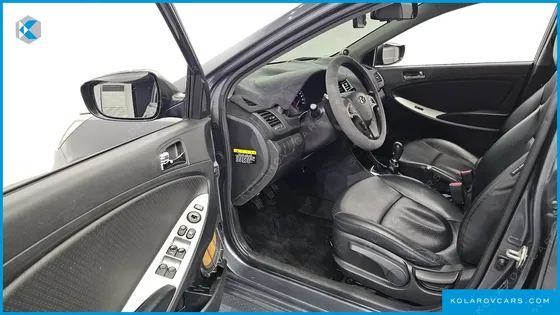 HYUNDAI ACCENT DIESEL 1.6 VGT PREMIER