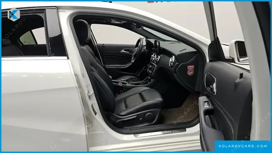 MERCEDES A-CLASS A200