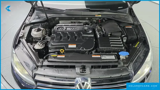 VOLKSWAGEN GOLF 2.0 TDI PREMIUM