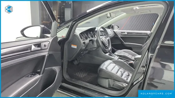 VOLKSWAGEN GOLF 2.0 TDI PREMIUM