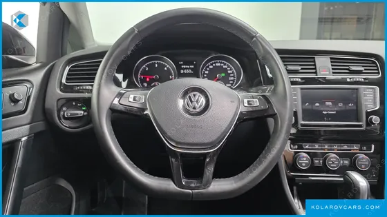 VOLKSWAGEN GOLF 2.0 TDI PREMIUM
