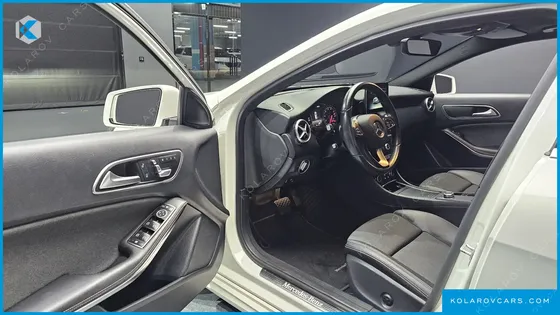 MERCEDES A-CLASS A200