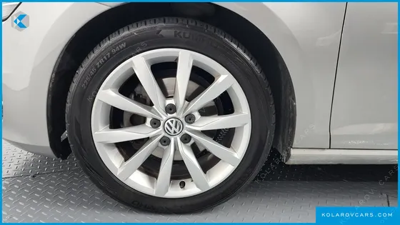 VOLKSWAGEN GOLF 2.0 TDI