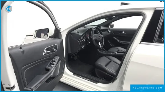 MERCEDES A-CLASS A200