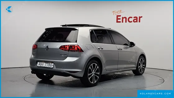 VOLKSWAGEN GOLF 2.0 TDI PREMIUM