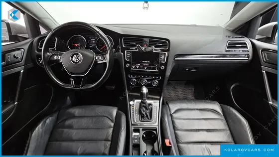 VOLKSWAGEN GOLF 2.0 TDI PREMIUM