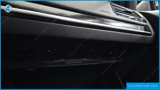 VOLKSWAGEN GOLF 2.0 TDI PREMIUM