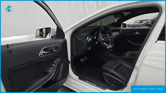 MERCEDES A-CLASS A200 AMG LINE