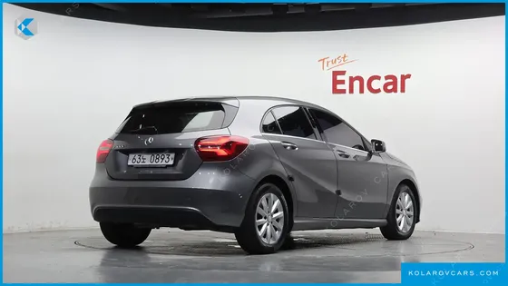 MERCEDES A-CLASS A200