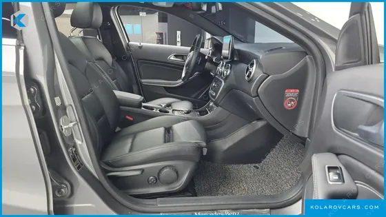 MERCEDES A-CLASS A200