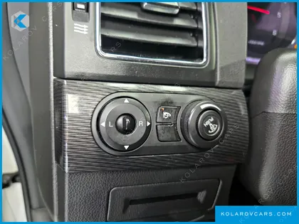 CHEVROLET (GM DAEWOO) CAPTIVA 2WD LT PREMIUM