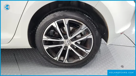 VOLKSWAGEN GOLF 1.4 TSI PREMIUM
