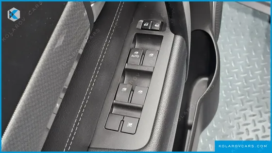 CHEVROLET (GM DAEWOO) CAPTIVA 2WD LT DELUXE PACK