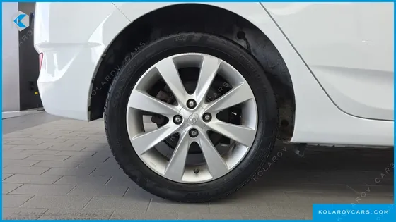 HYUNDAI ACCENT DIESEL WIT 1.6 VGT PREMIER