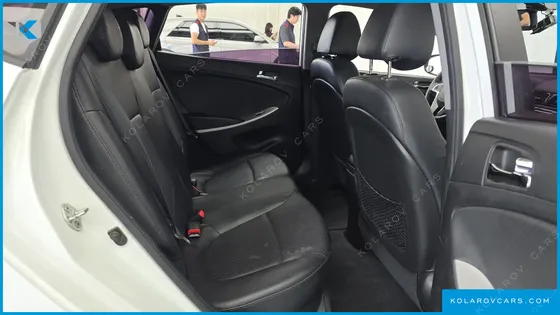 HYUNDAI ACCENT DIESEL WIT 1.6 VGT PREMIER