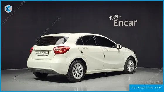 MERCEDES A-CLASS A200