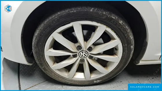 VOLKSWAGEN GOLF 2.0 TDI