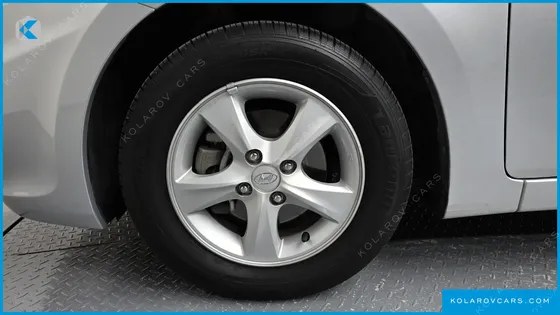 HYUNDAI ACCENT WIT 1.4 VVT MODERN