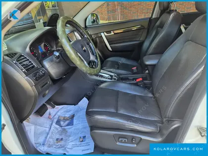 CHEVROLET (GM DAEWOO) CAPTIVA 2WD LT PREMIUM