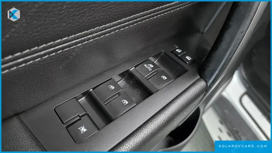 CHEVROLET (GM DAEWOO) CAPTIVA 2WD LTZ