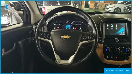 CHEVROLET (GM DAEWOO) CAPTIVA 2WD LT DELUXE PACK