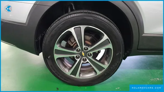 CHEVROLET (GM DAEWOO) CAPTIVA 2WD LT DELUXE PACK