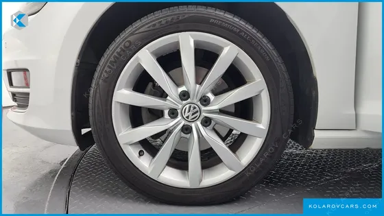 VOLKSWAGEN GOLF 2.0 TDI